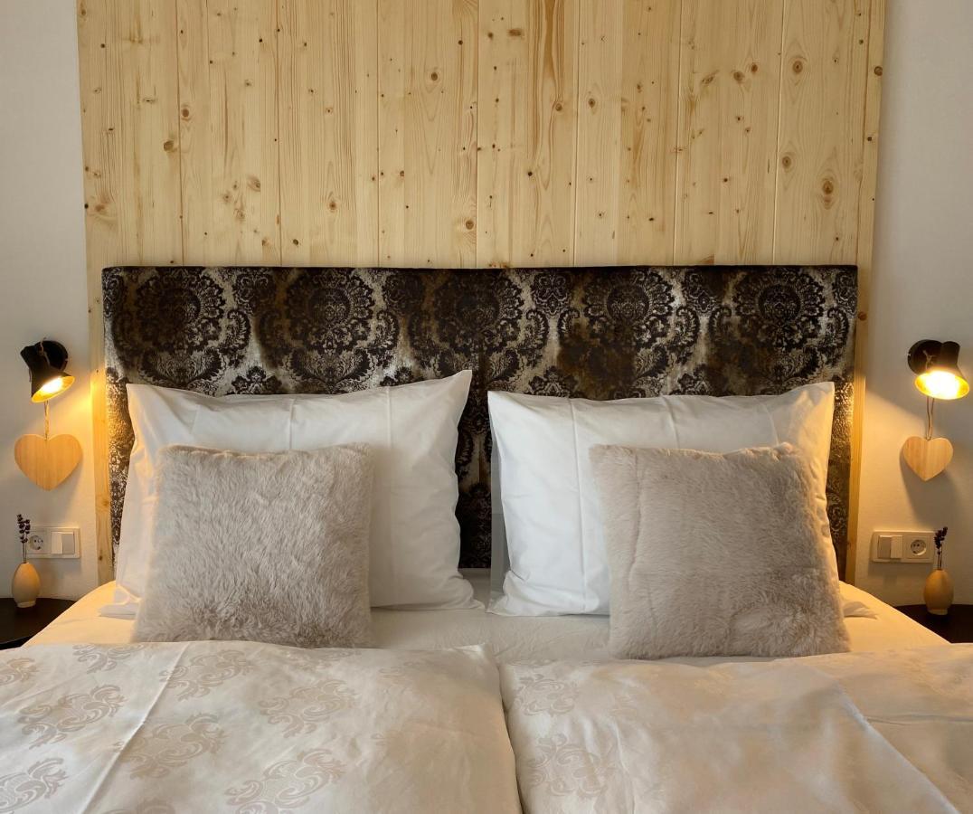 Alpine Chalet Aurora Dolomites 莱恩 外观 照片